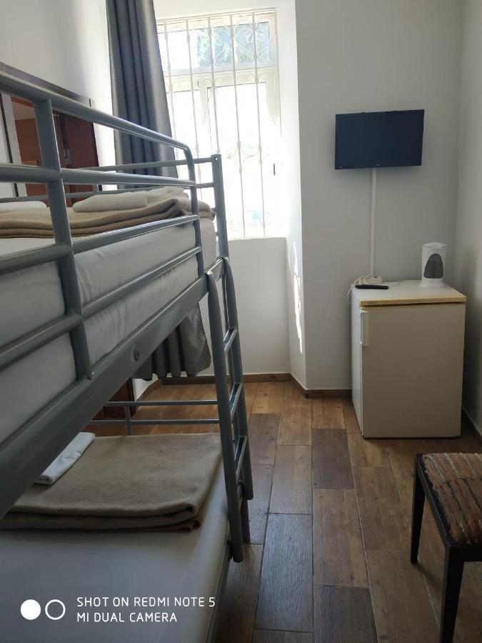 Lagos Downtown Guesthouse Extérieur photo