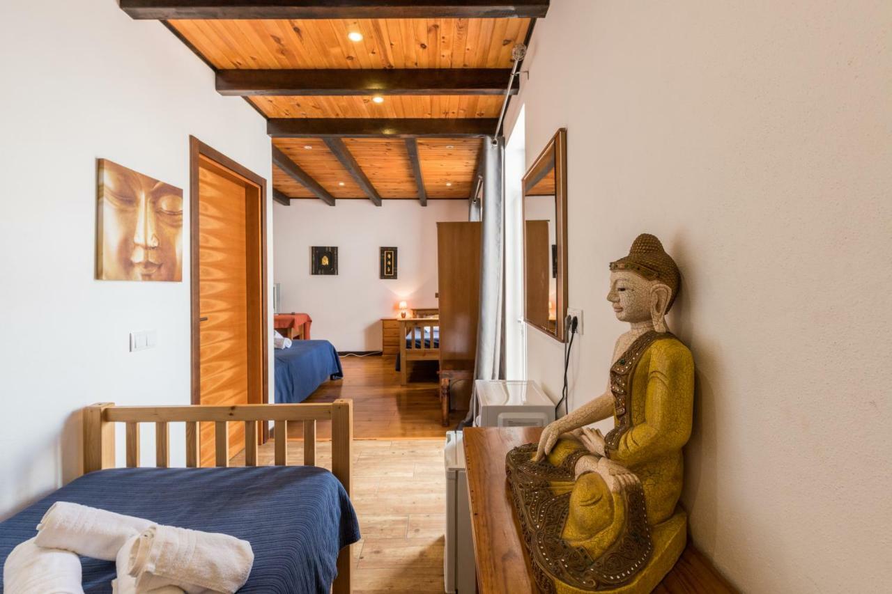 Lagos Downtown Guesthouse Extérieur photo