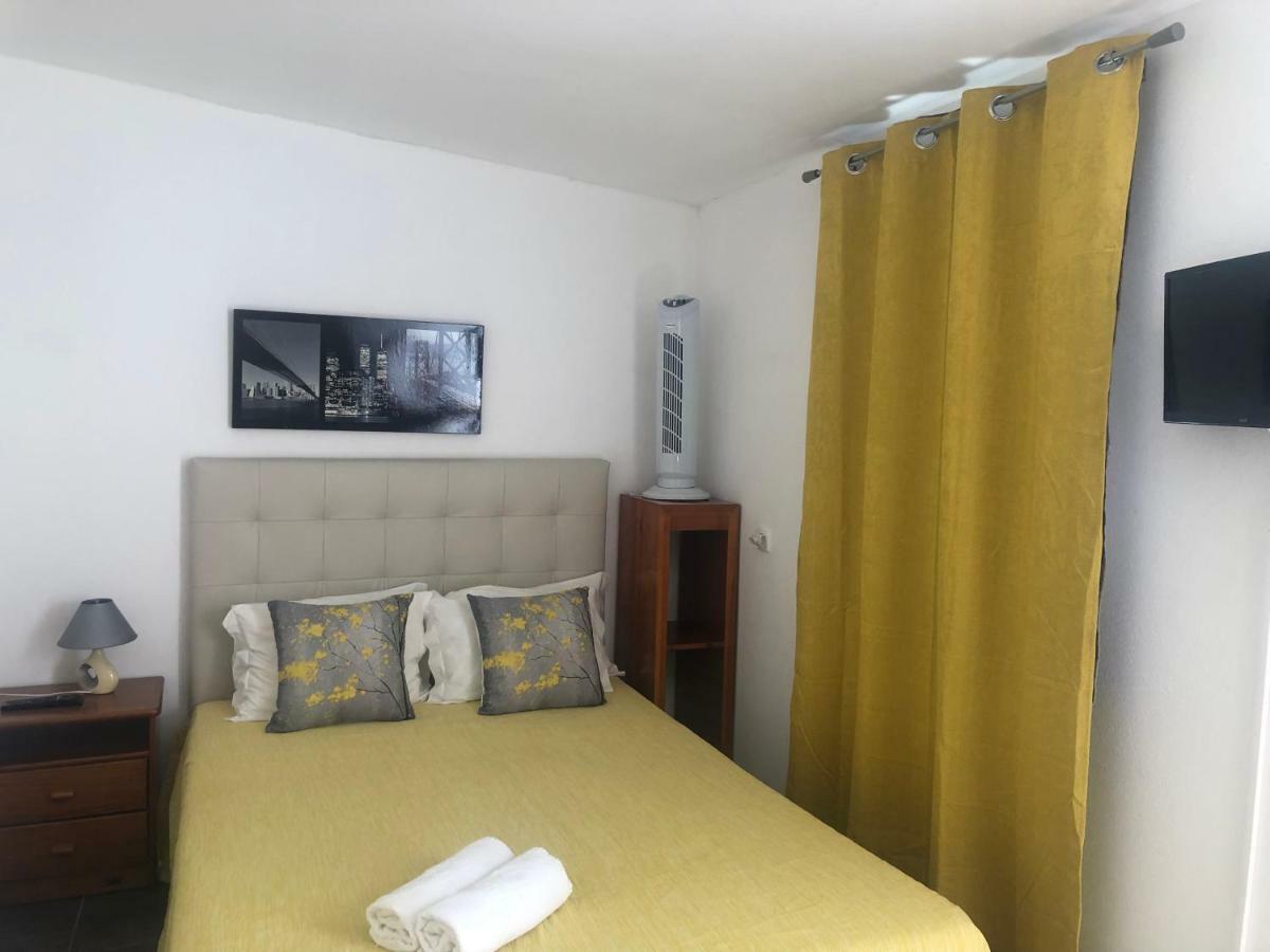 Lagos Downtown Guesthouse Extérieur photo