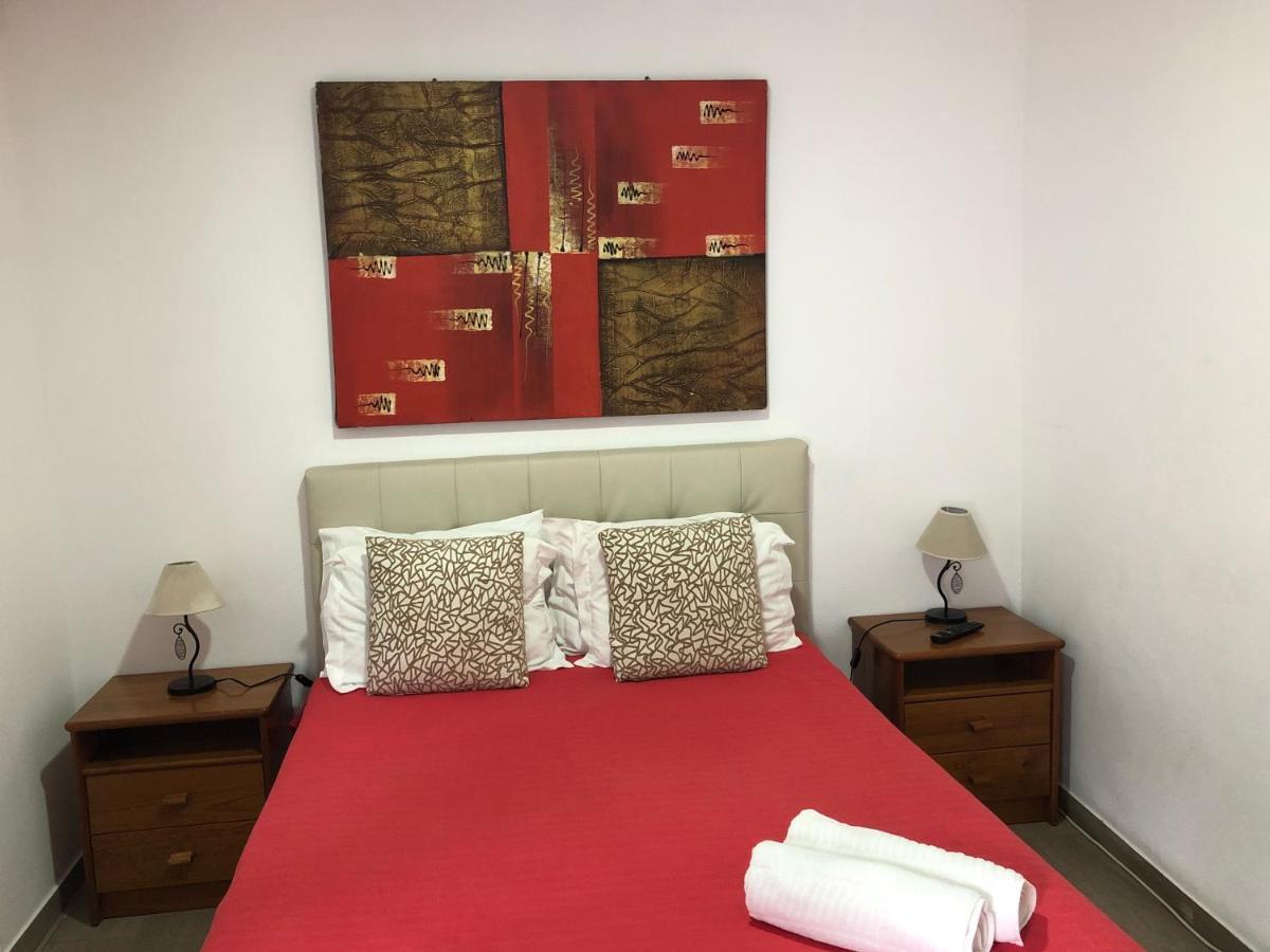 Lagos Downtown Guesthouse Extérieur photo